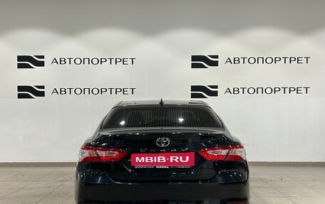 Toyota Camry, 2020 год, 2 899 000 рублей, 6 фотография