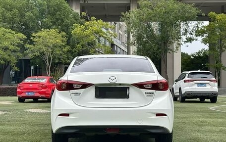 Mazda 3, 2019 год, 1 230 000 рублей, 3 фотография