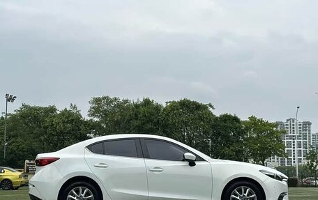 Mazda 3, 2019 год, 1 230 000 рублей, 5 фотография