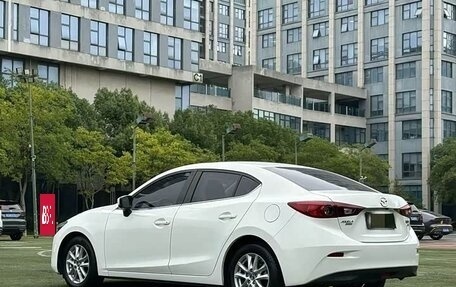 Mazda 3, 2019 год, 1 230 000 рублей, 4 фотография