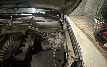 BMW 5 серия, 2003 год, 820 000 рублей, 10 фотография