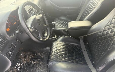 Toyota Avensis III рестайлинг, 2008 год, 697 000 рублей, 6 фотография