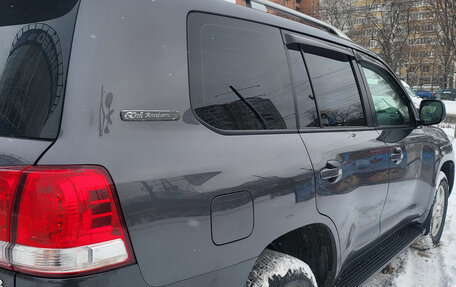 Toyota Land Cruiser 200, 2011 год, 2 850 000 рублей, 1 фотография