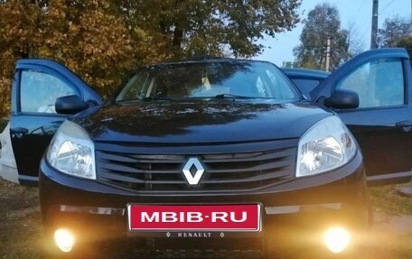 Renault Sandero I, 2012 год, 625 000 рублей, 1 фотография