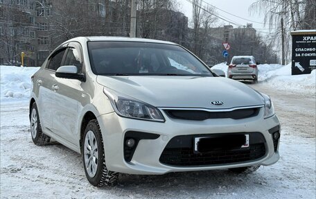 KIA Rio IV, 2018 год, 1 367 000 рублей, 1 фотография