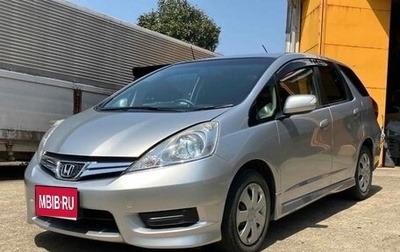 Honda Fit Shuttle I рестайлинг, 2013 год, 890 000 рублей, 1 фотография