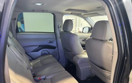 Mitsubishi Outlander III рестайлинг 3, 2008 год, 759 000 рублей, 13 фотография