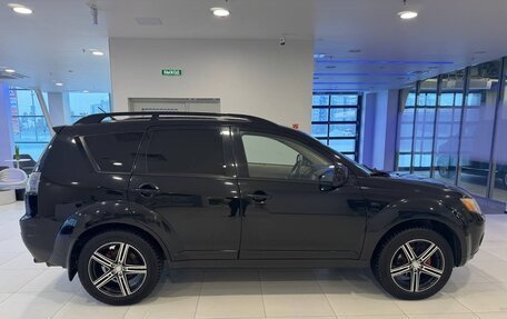 Mitsubishi Outlander III рестайлинг 3, 2008 год, 759 000 рублей, 4 фотография