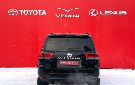 Toyota Land Cruiser, 2022 год, 11 900 000 рублей, 5 фотография