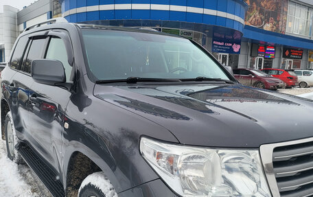 Toyota Land Cruiser 200, 2011 год, 2 850 000 рублей, 3 фотография