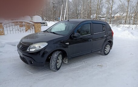Renault Sandero I, 2012 год, 625 000 рублей, 3 фотография