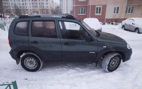 Chevrolet Niva I рестайлинг, 2011 год, 488 000 рублей, 6 фотография