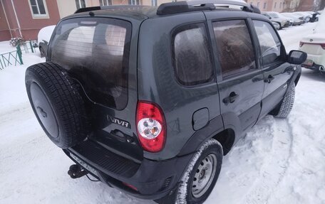 Chevrolet Niva I рестайлинг, 2011 год, 488 000 рублей, 9 фотография