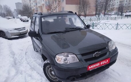 Chevrolet Niva I рестайлинг, 2011 год, 488 000 рублей, 4 фотография
