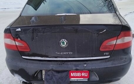 Skoda Superb III рестайлинг, 2012 год, 1 050 000 рублей, 3 фотография