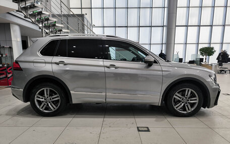 Volkswagen Tiguan II, 2018 год, 2 250 000 рублей, 5 фотография