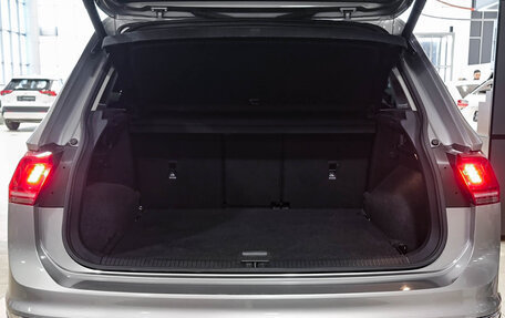 Volkswagen Tiguan II, 2018 год, 2 250 000 рублей, 12 фотография