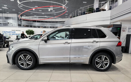 Volkswagen Tiguan II, 2018 год, 2 250 000 рублей, 10 фотография