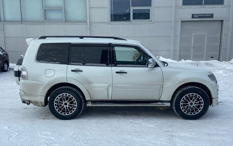 Mitsubishi Pajero IV, 2019 год, 3 450 000 рублей, 4 фотография