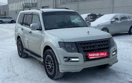 Mitsubishi Pajero IV, 2019 год, 3 450 000 рублей, 3 фотография