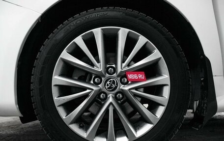 Toyota Camry, 2017 год, 2 400 000 рублей, 20 фотография