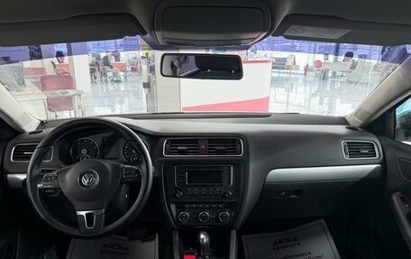 Volkswagen Jetta VI, 2013 год, 1 149 000 рублей, 15 фотография