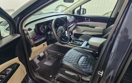 KIA Carnival, 2021 год, 3 635 000 рублей, 18 фотография