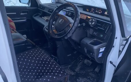 Honda Stepwgn IV, 2015 год, 1 890 000 рублей, 10 фотография