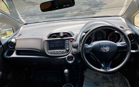 Honda Fit Shuttle I рестайлинг, 2013 год, 890 000 рублей, 5 фотография