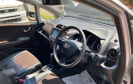 Honda Fit Shuttle I рестайлинг, 2013 год, 890 000 рублей, 6 фотография