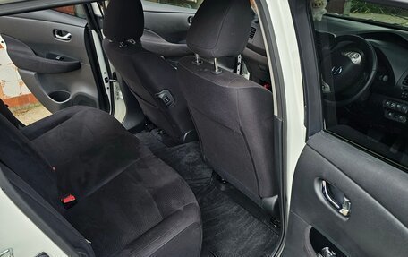 Nissan Leaf I, 2017 год, 1 250 000 рублей, 11 фотография