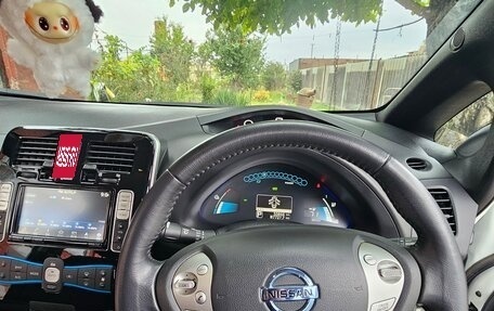 Nissan Leaf I, 2017 год, 1 250 000 рублей, 7 фотография