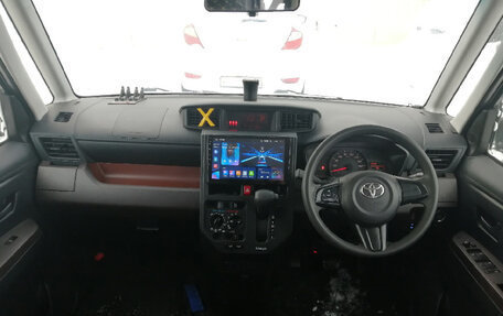 Toyota Roomy I, 2018 год, 900 000 рублей, 10 фотография