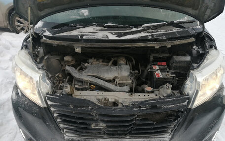 Toyota Roomy I, 2018 год, 900 000 рублей, 6 фотография