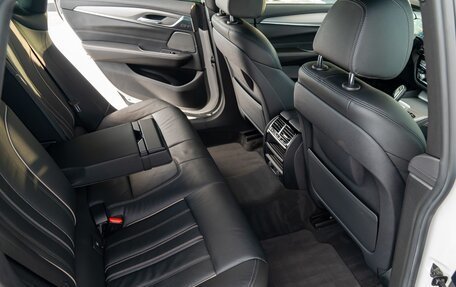 BMW 6 серия, 2018 год, 3 950 000 рублей, 26 фотография