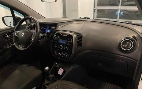 Renault Kaptur I рестайлинг, 2017 год, 1 385 000 рублей, 12 фотография