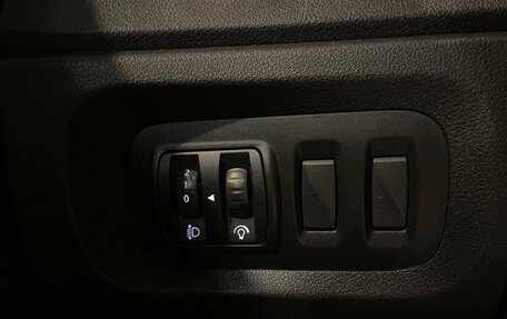 Renault Kaptur I рестайлинг, 2017 год, 1 385 000 рублей, 31 фотография