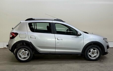 Renault Sandero II рестайлинг, 2015 год, 857 000 рублей, 5 фотография