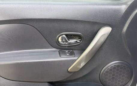 Renault Sandero II рестайлинг, 2015 год, 857 000 рублей, 13 фотография