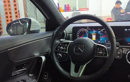 Mercedes-Benz A-Класс, 2022 год, 1 900 000 рублей, 21 фотография