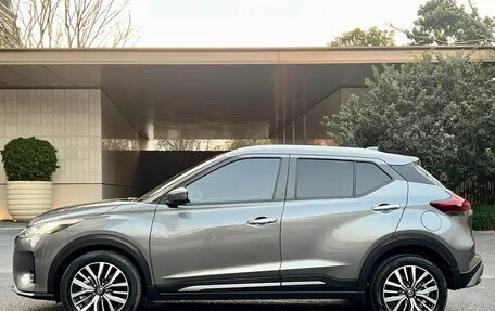 Nissan Kicks I, 2022 год, 1 350 000 рублей, 4 фотография