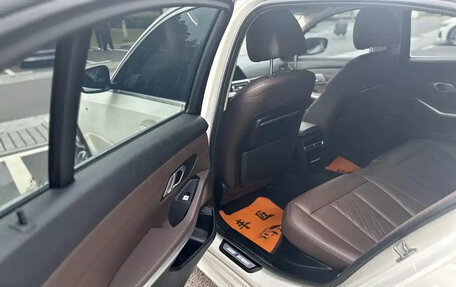 BMW 3 серия, 2022 год, 2 750 400 рублей, 13 фотография