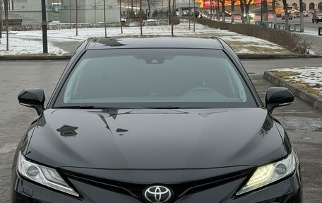 Toyota Camry, 2018 год, 2 999 999 рублей, 1 фотография