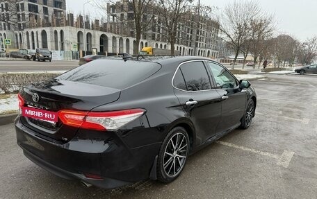 Toyota Camry, 2018 год, 2 999 999 рублей, 7 фотография