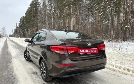 KIA Rio III рестайлинг, 2017 год, 1 320 000 рублей, 3 фотография