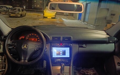 Mercedes-Benz C-Класс, 2004 год, 570 000 рублей, 14 фотография