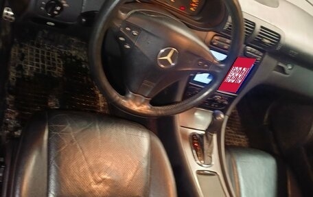 Mercedes-Benz C-Класс, 2004 год, 570 000 рублей, 11 фотография