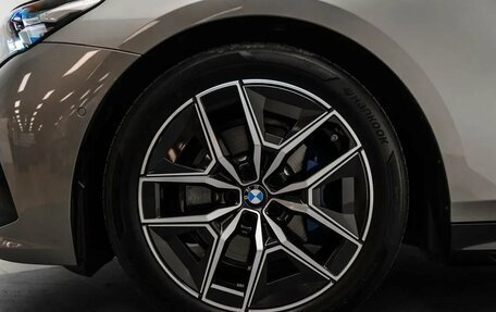 BMW 5 серия, 2025 год, 7 900 000 рублей, 9 фотография