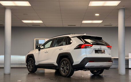 Toyota RAV4, 2025 год, 4 300 000 рублей, 3 фотография