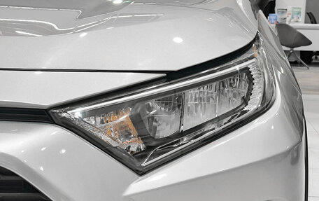 Toyota RAV4, 2021 год, 2 750 000 рублей, 17 фотография